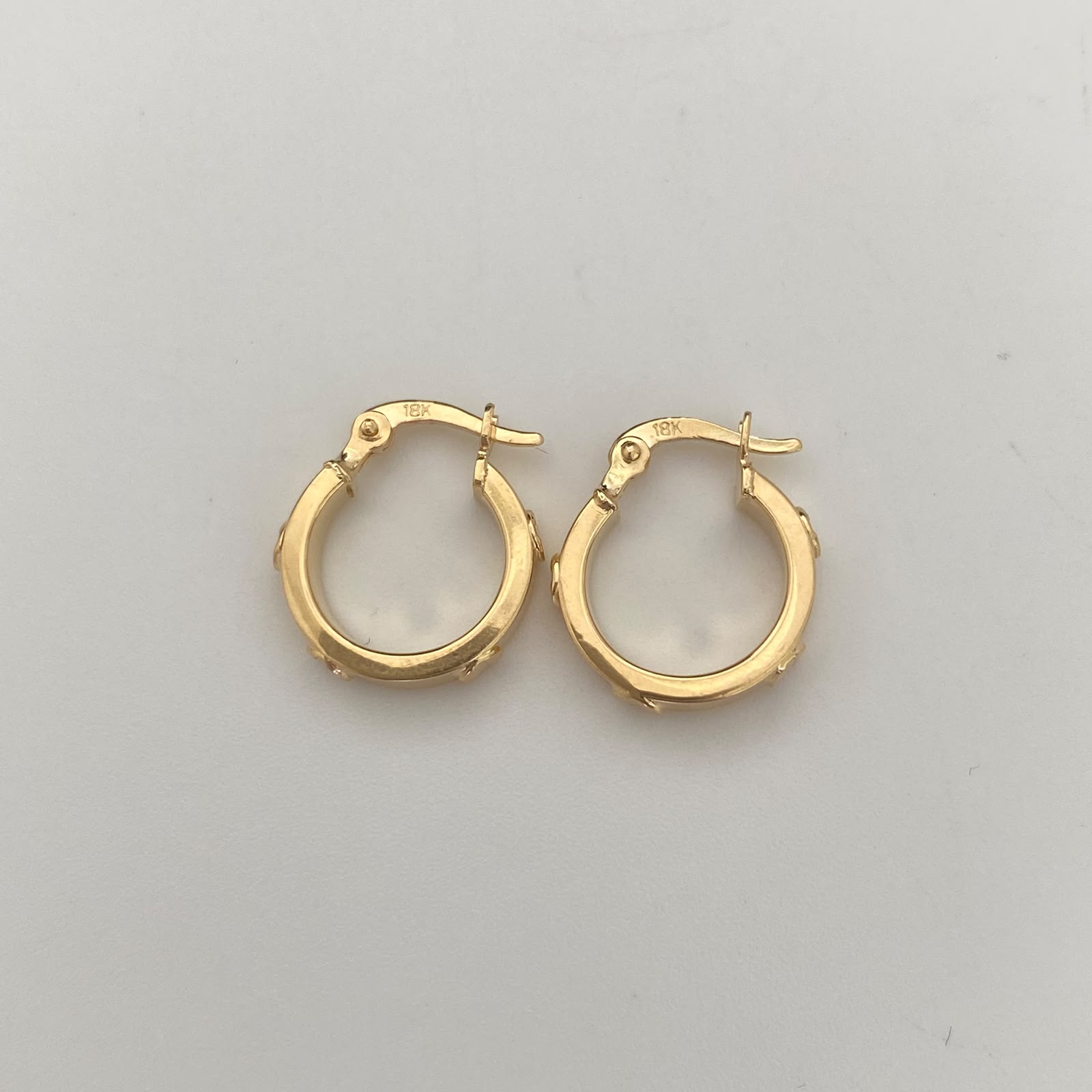 Candonga Sello Oro amarillo 18k 1,5 Gr / 1,6 Cm