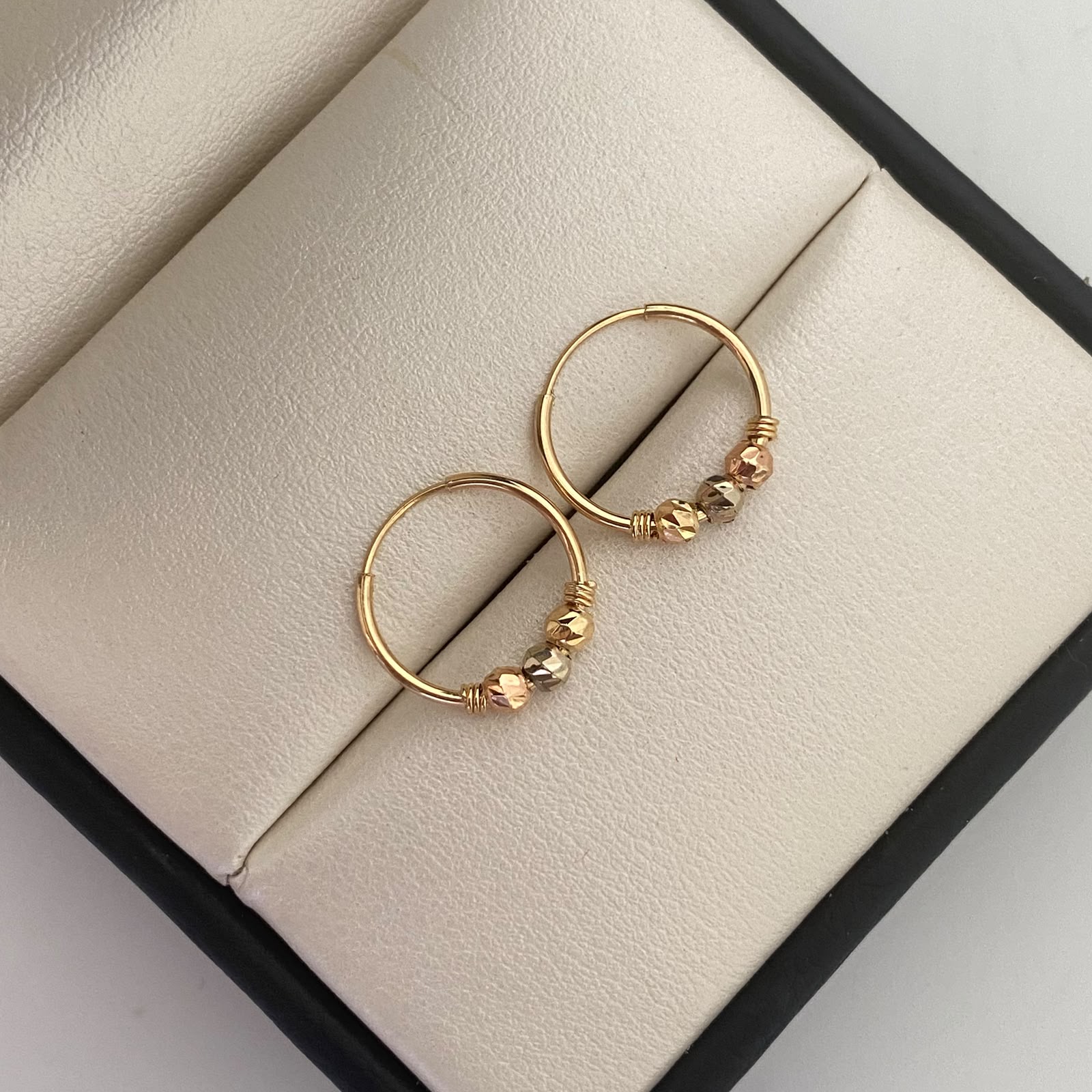 Candonga Imperdible Tres oros 18k 1 Gr / 1,4 Cm