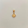 Dije Trebol Diamantado Oro amarillo 18k 0,55 Gr / 9,3 mm / 1,8 Cm