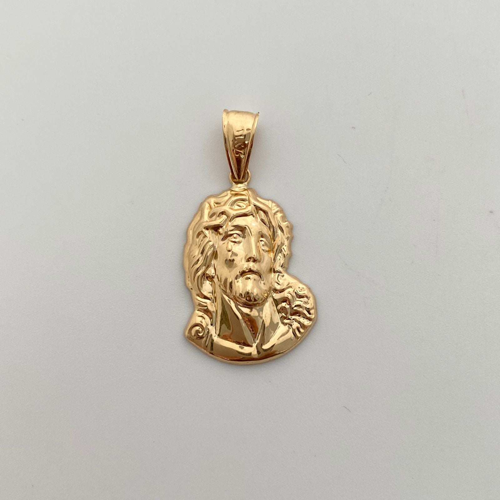 Dije Rostro Silueta Oro amarillo 18k 2,1 Gr / 18,7 mm / 3,5 Cm
