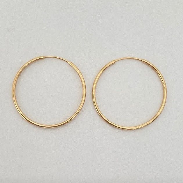 Candonga imperdible lisa Oro amarillo 18k 1,1 Gr / 2,5 Cm