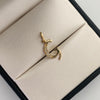 Dije Letra G Casting Oro amarillo 18k 0,9 Gr / 9,3 mm / 2,3 Cm