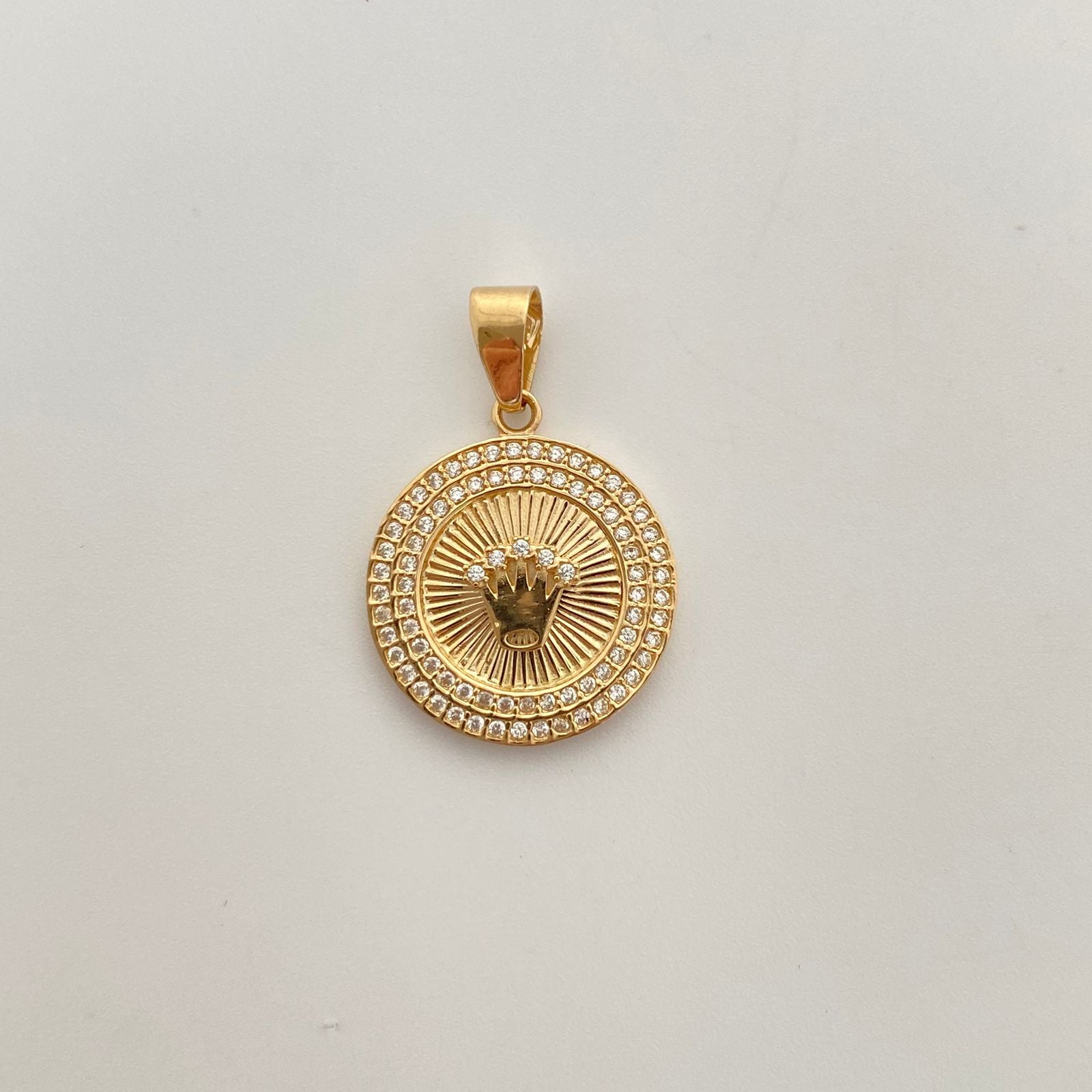 Dije rx con circones blancos Oro amarillo 18k 3,1 Gr / 18,3 mm / 2,6 Cm