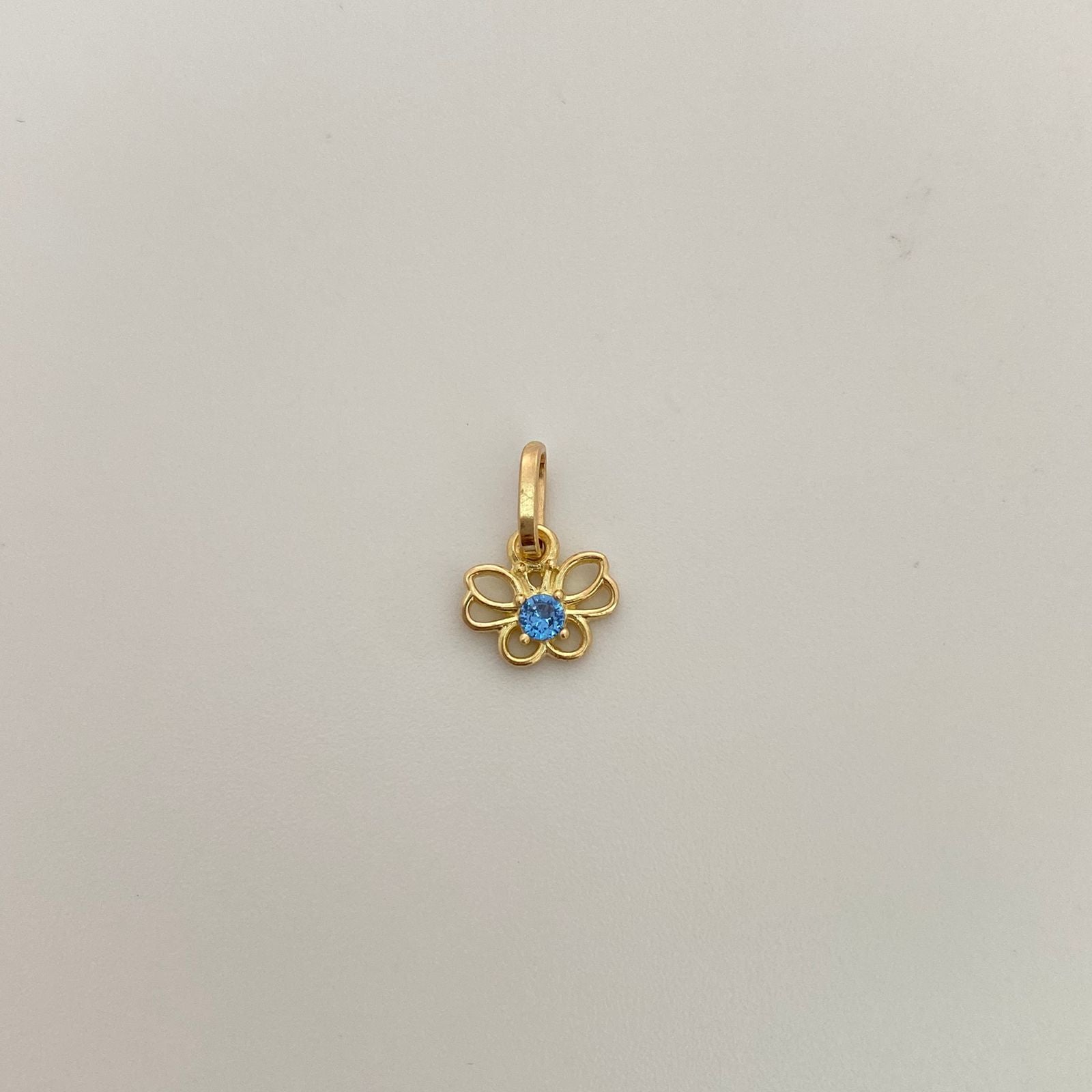 Dije Mariposa Circon Azul Oro amarillo 18k 0,65 Gr / 8,8 mm / 1,3 Cm