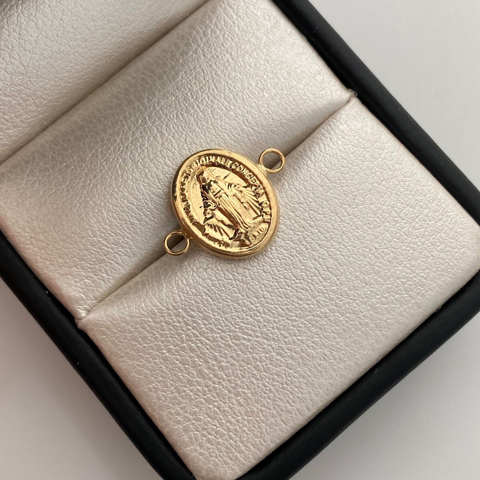 Herraje Virgen milagrosa Oro amarillo 18k 0,8 Gr / 1,7 Cm