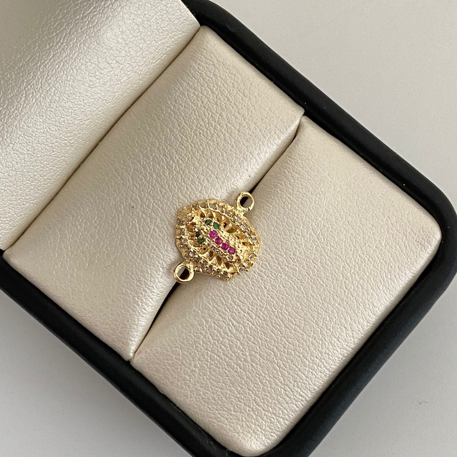 Herraje virgen de guadalupe con circones multicolor  Oro amarillo 18k 1,6 Gr / 1,5 Cm