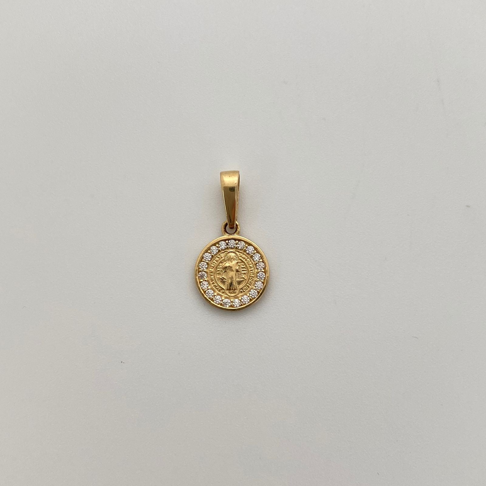 Dije It san benito circones rededor Oro amarillo 18k +3 / 1 Gr / 1,71 Cm