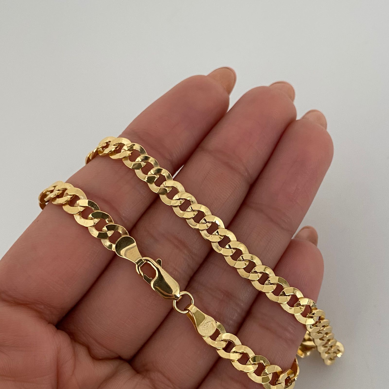 Cadena It Cubana Oro amarillo 18k 14,35 Gr / 5,4 mm / 60 Cm