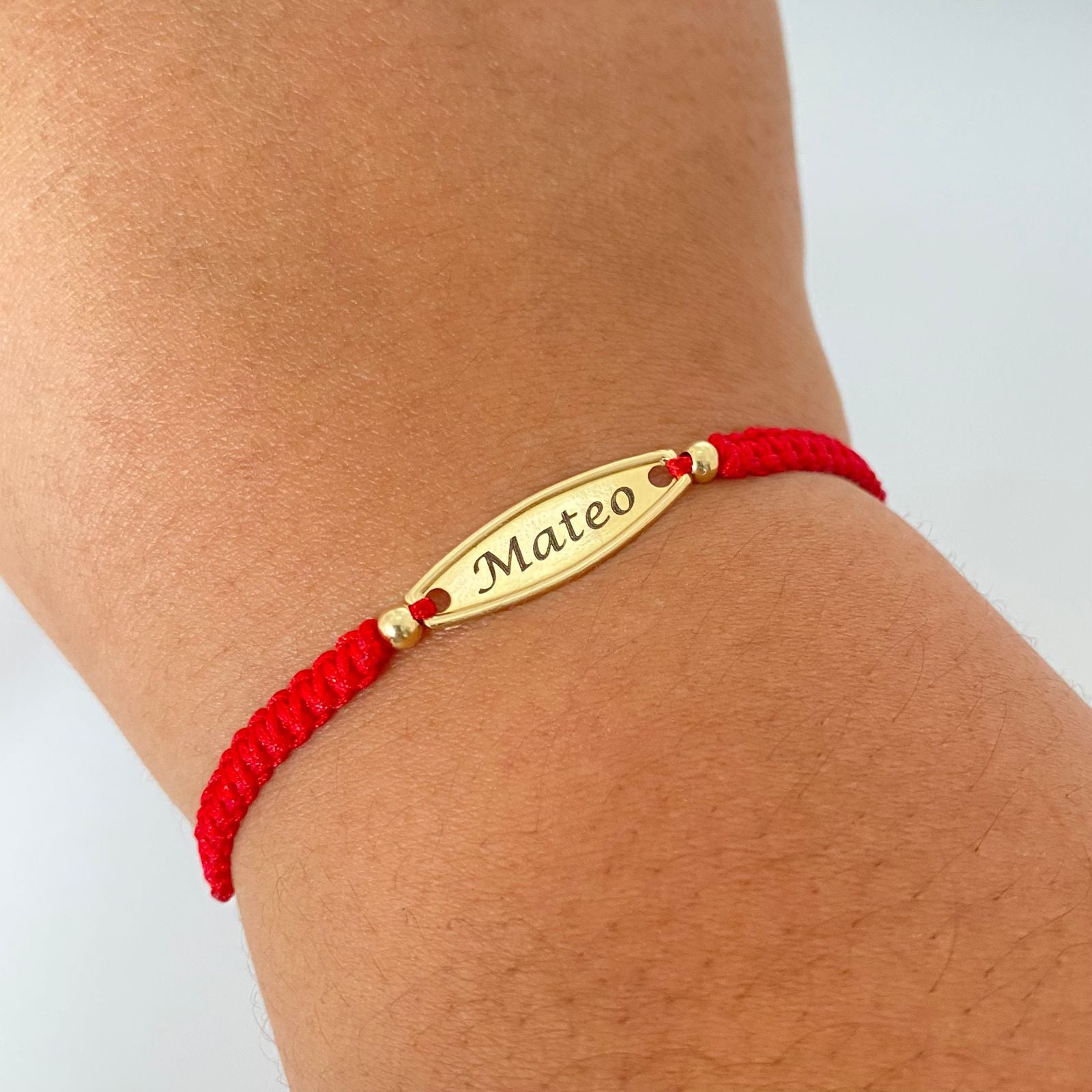 Pulsera tejida herraje placa nombre Mateo Oro amarillo 18k 0,45 Gr