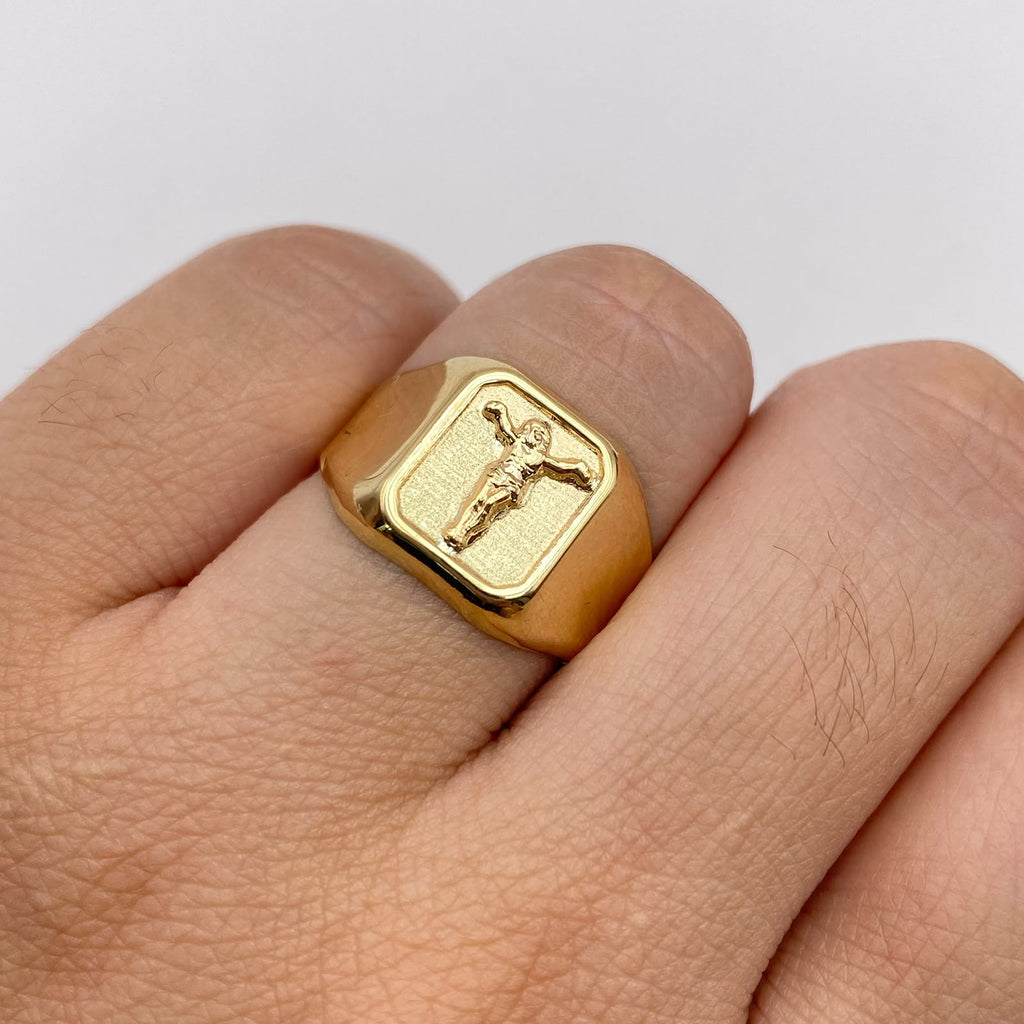Anillo troquel cristo Oro amarillo 18k / Talla 11 / 2,9 Gr / 4,5 mm