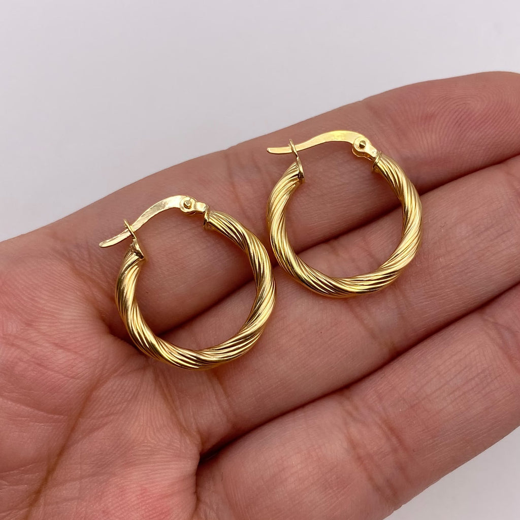 Candonga entorchadas Oro amarillo 18k 1,83 Gr / 2 Cm
