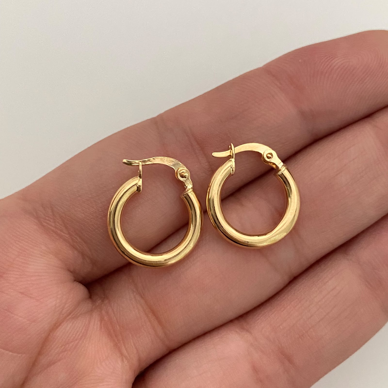 Candonga Lisas Oro amarillo 18k 1,25 Gr / 1,5 Cm