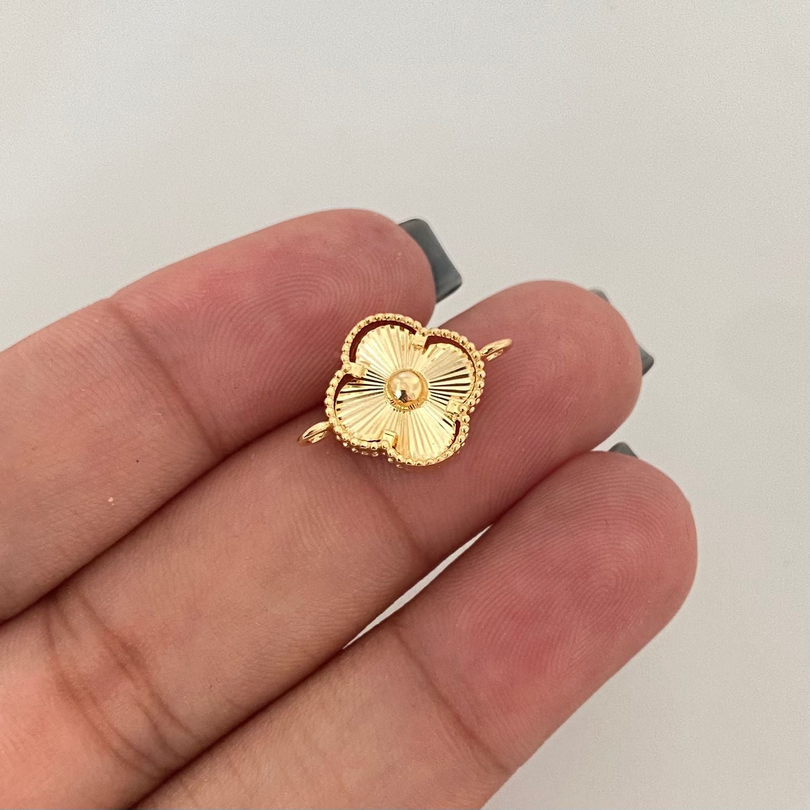 Herraje trebol fondo diamantado 1,10 Gr / 1,80 Cm