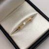 Anillo Solitario Oro amarillo 18k / Talla 7 / 2,12 Gr / 1,4 mm