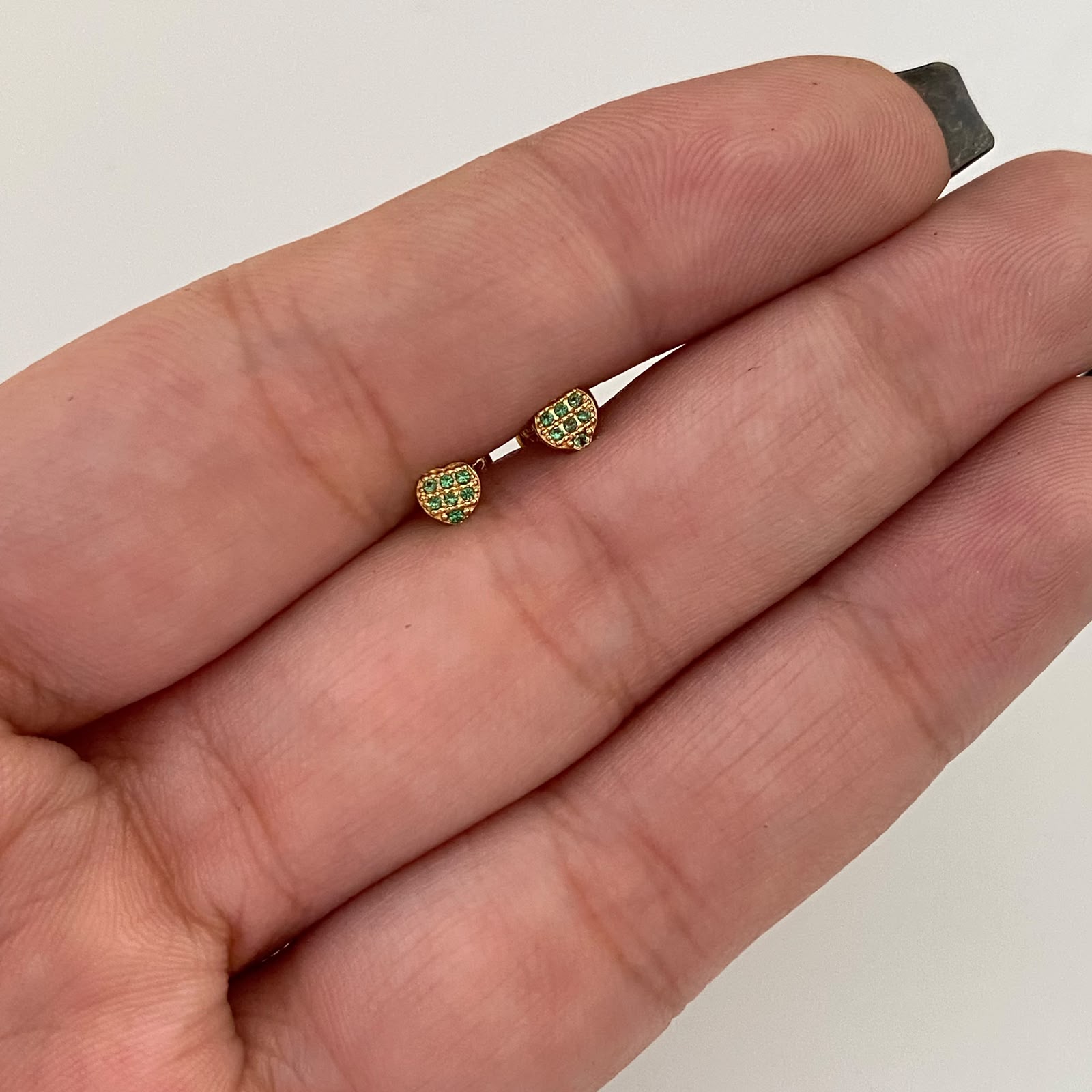 Topos Corazon Casting Verde Oro amarillo 18k 0,5 Gr / 3,9 mm