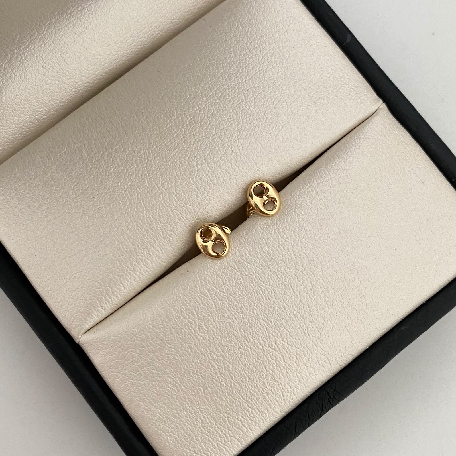 Topos Gc Liso Oro amarillo 18k 0,55 Gr / 4,8 mm