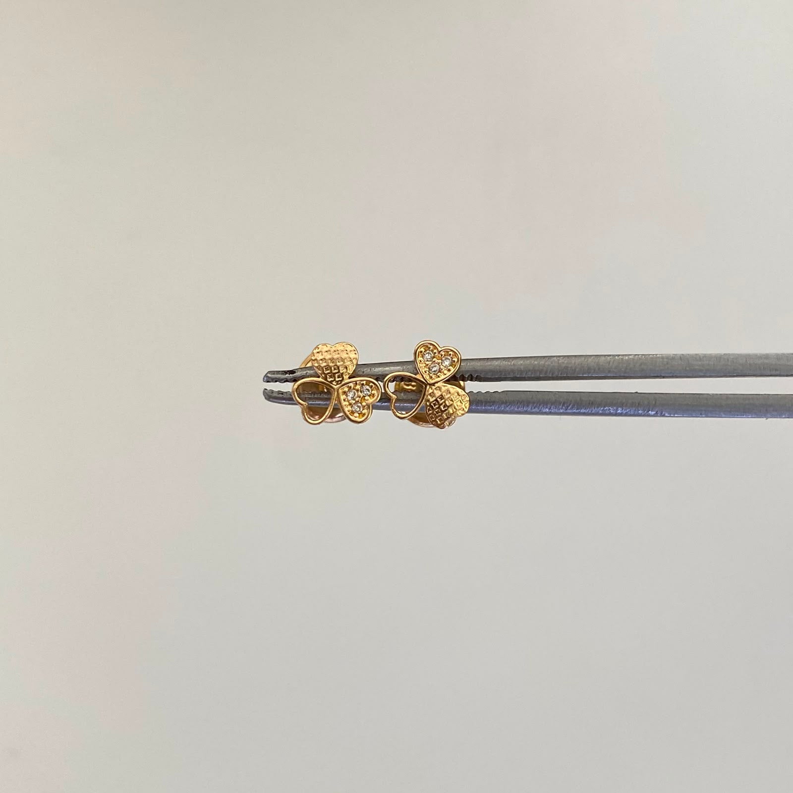 Topos Trebol Casting Oro amarillo 18k 0,8 Gr / 6,4 mm
