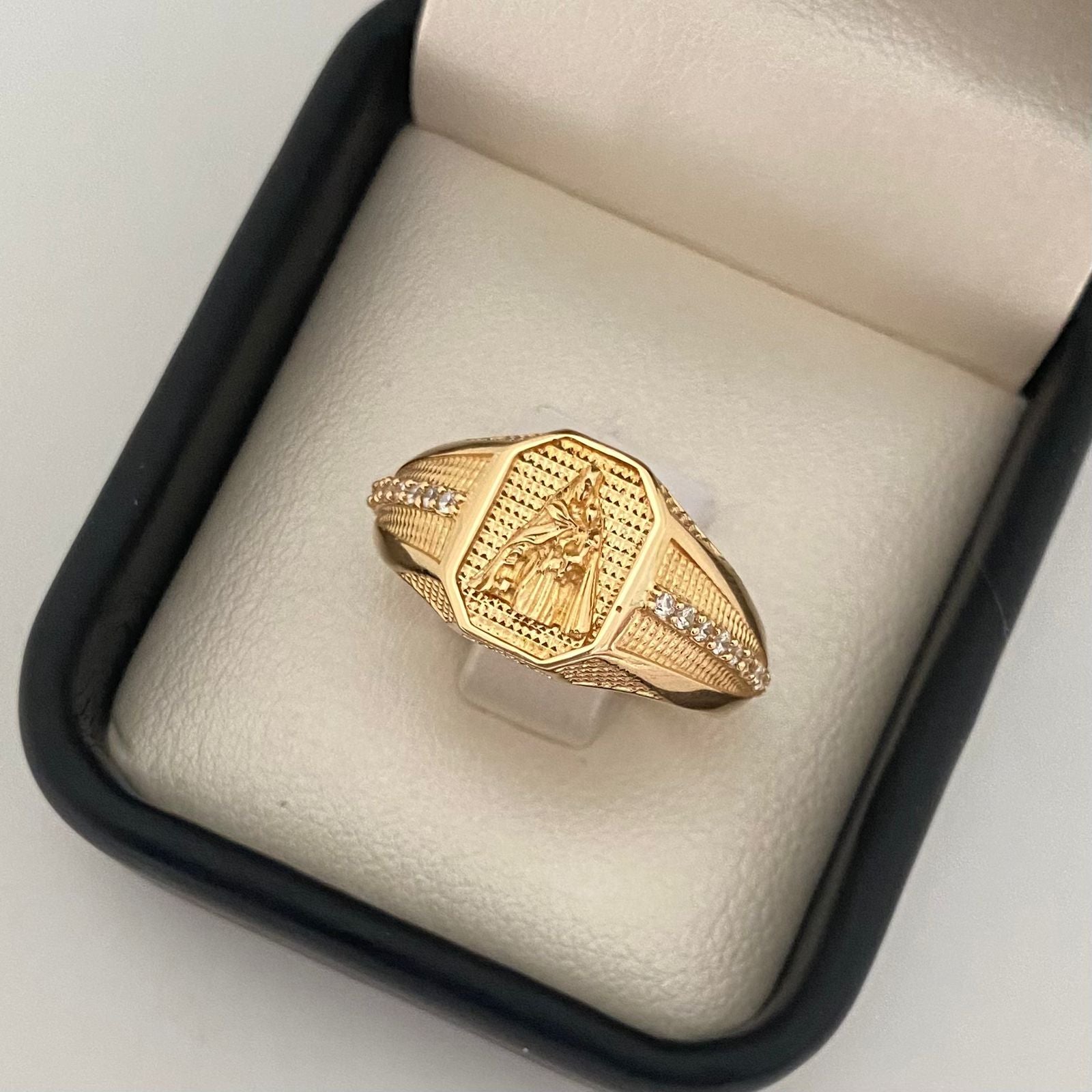 Anillo santo lineas casting  Oro amarillo 18k / Talla 11 / 7,1 Gr