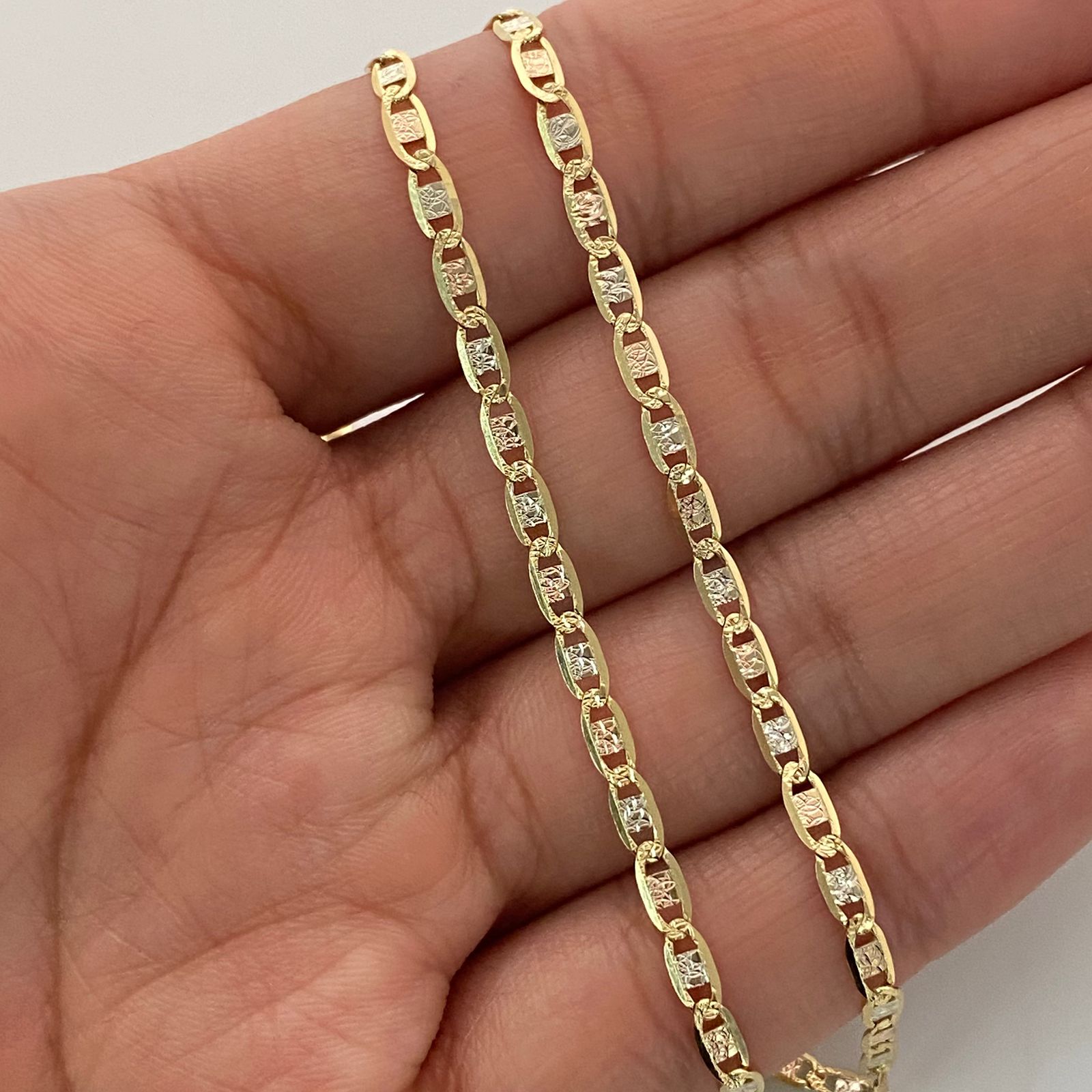 Cadena It Plana Diamantada Tres oros 18k 6,85 Gr / 2,7 mm / 60 Cm