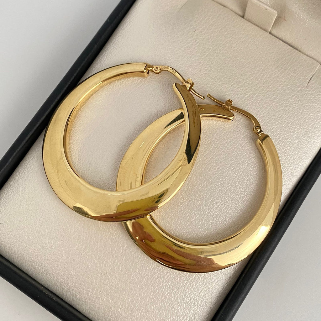 Candonga lisa  Oro amarillo 18k (joya) / 6,5 Gr / 4,5 cm