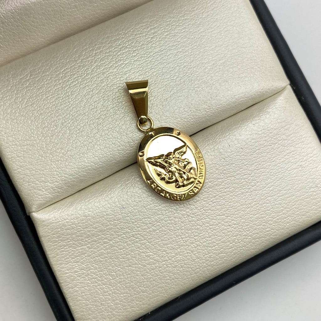 Dije san miguel arcangel Oro amarillo 18k 1,3 Gr / 13,1 mm / 2,5 Cm