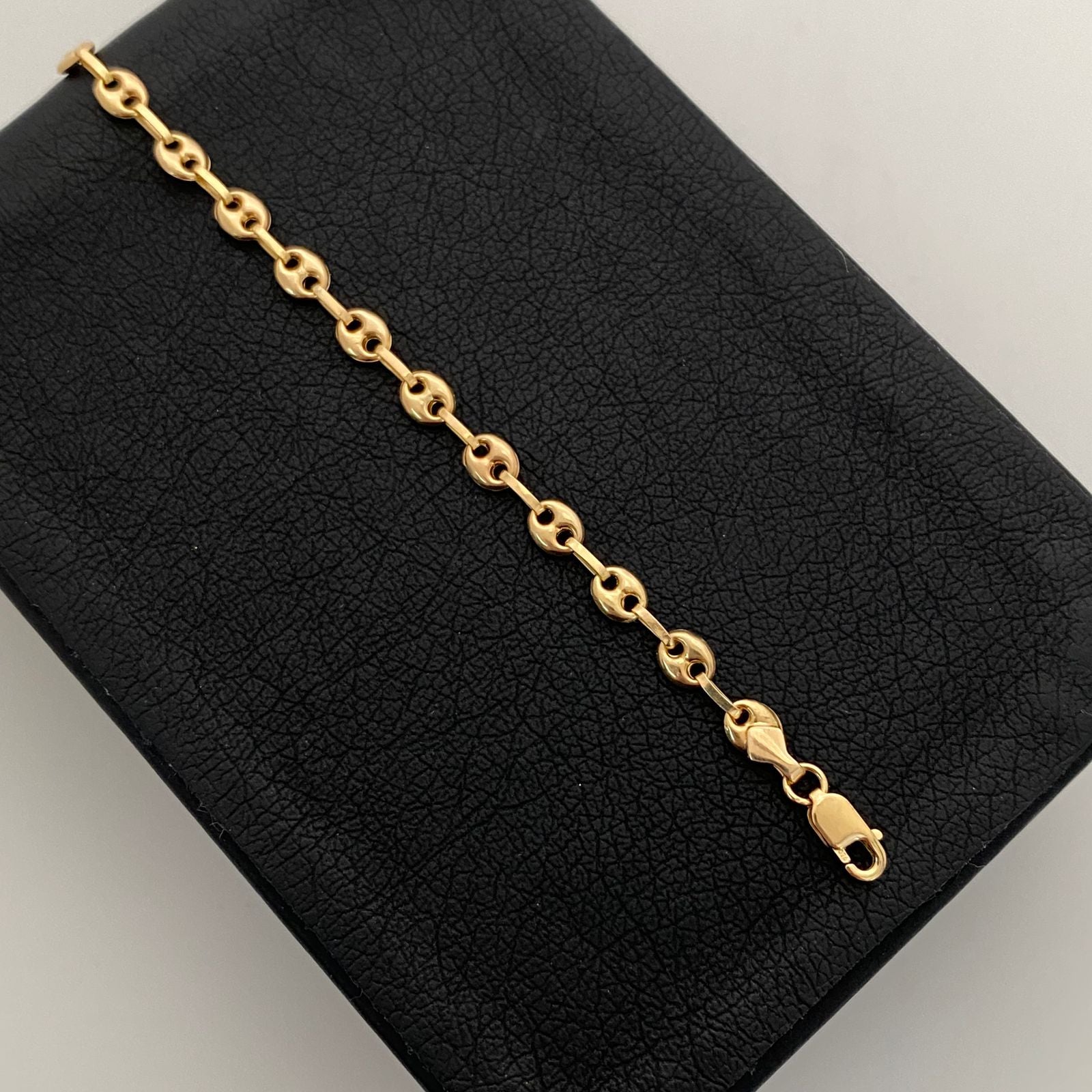 Pulso Gc Liso Oro amarillo 18k 3,05 Gr / 4,0 mm / 20,8 Cm Broche 0,40