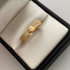 Anillo It circulos y circones blancos Oro amarillo 18k / Talla 7 1/4 / +3 / 2,65 Gr