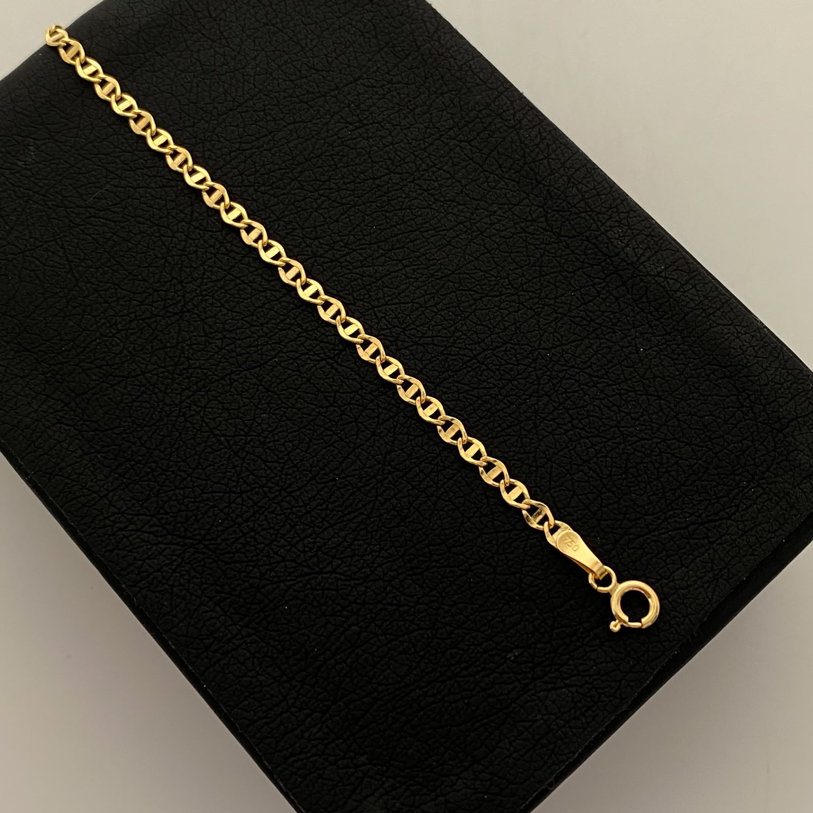 Pulso It Escalera Plana Oro amarillo 18k 1,25 Gr / 2,8 mm / 19 Cm