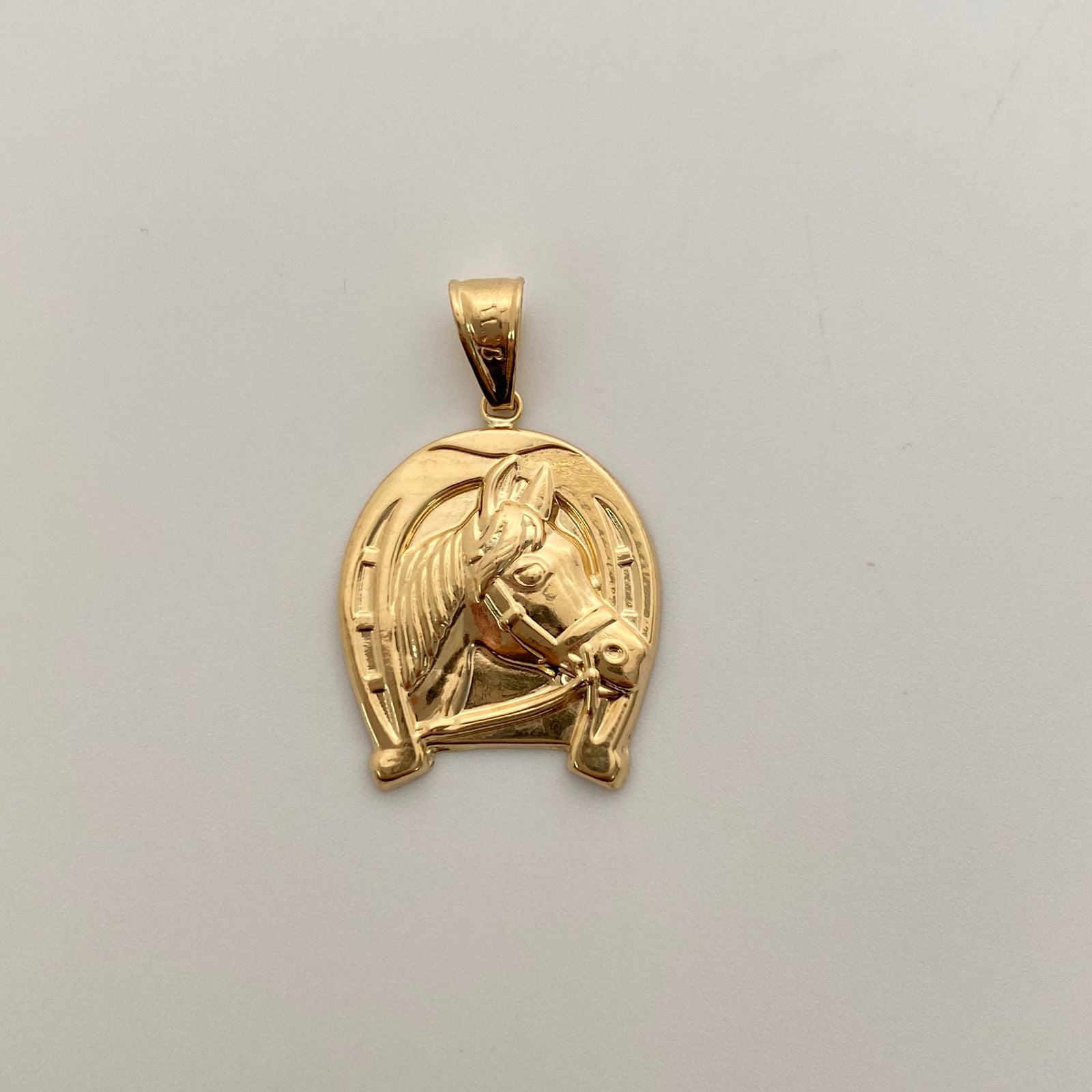 Dije Herradura de Caballo Oro amarillo 18k 2,55 Gr / 22,2 mm / 3,3 Cm