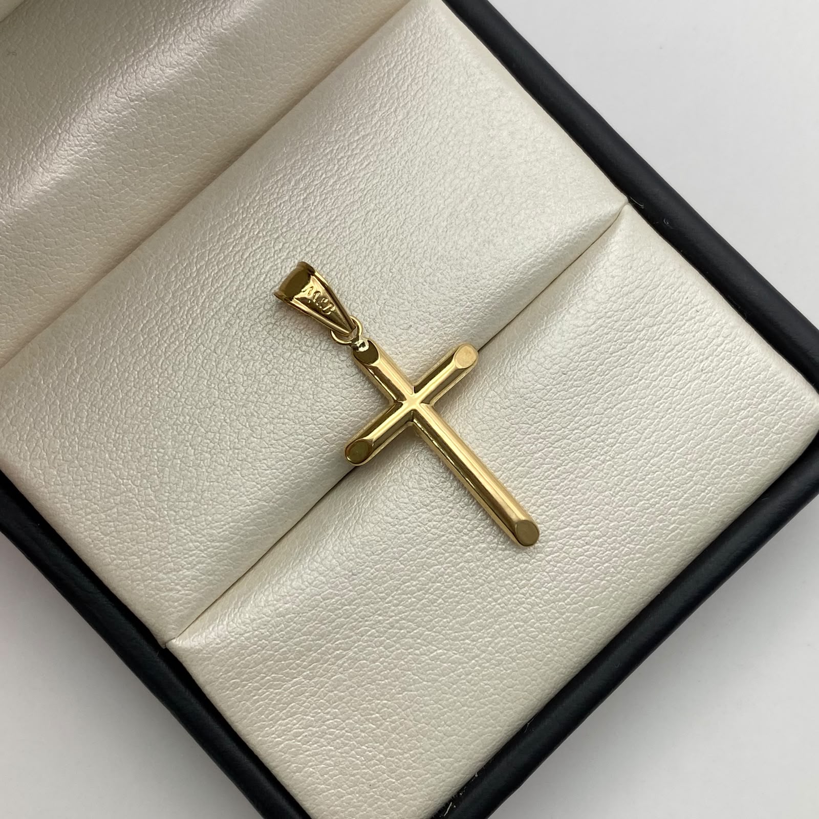 Dije cruz lisa Oro amarillo 18k 0,85 Gr / 16 mm / 4 Cm