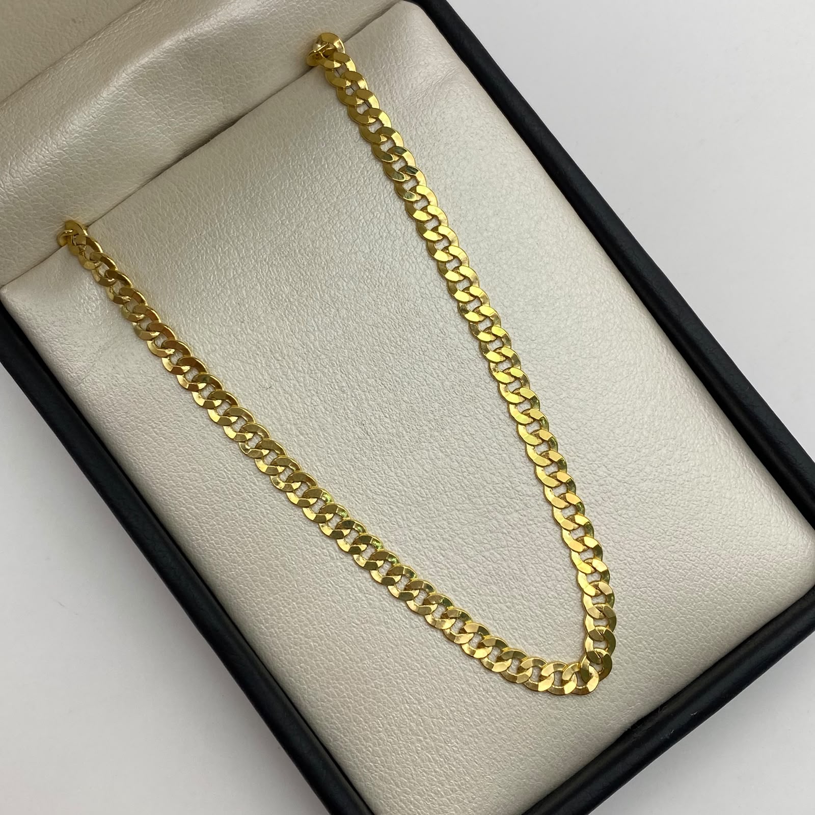 Cadena It Cubana Oro amarillo 18k 8,35 Gr / 4 mm / 60 Cm