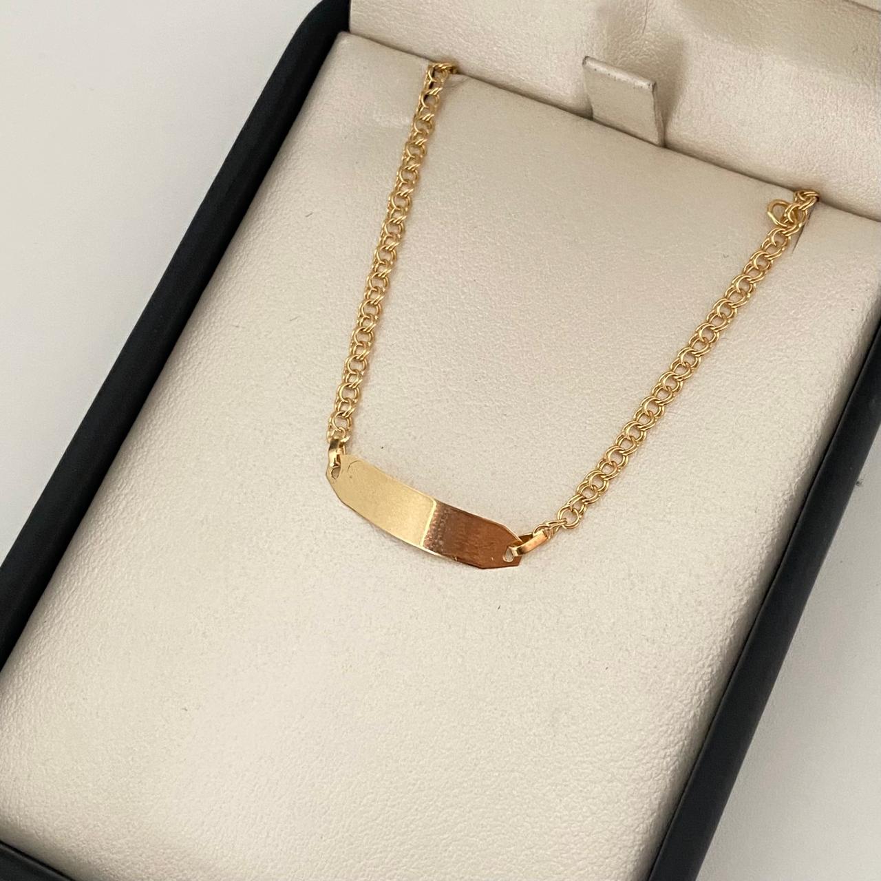 Pulso bebé placa semi rectangular lisa Oro amarillo 18k 1,40 Gr / 2,3 mm / 15 Cm Broche 0,15