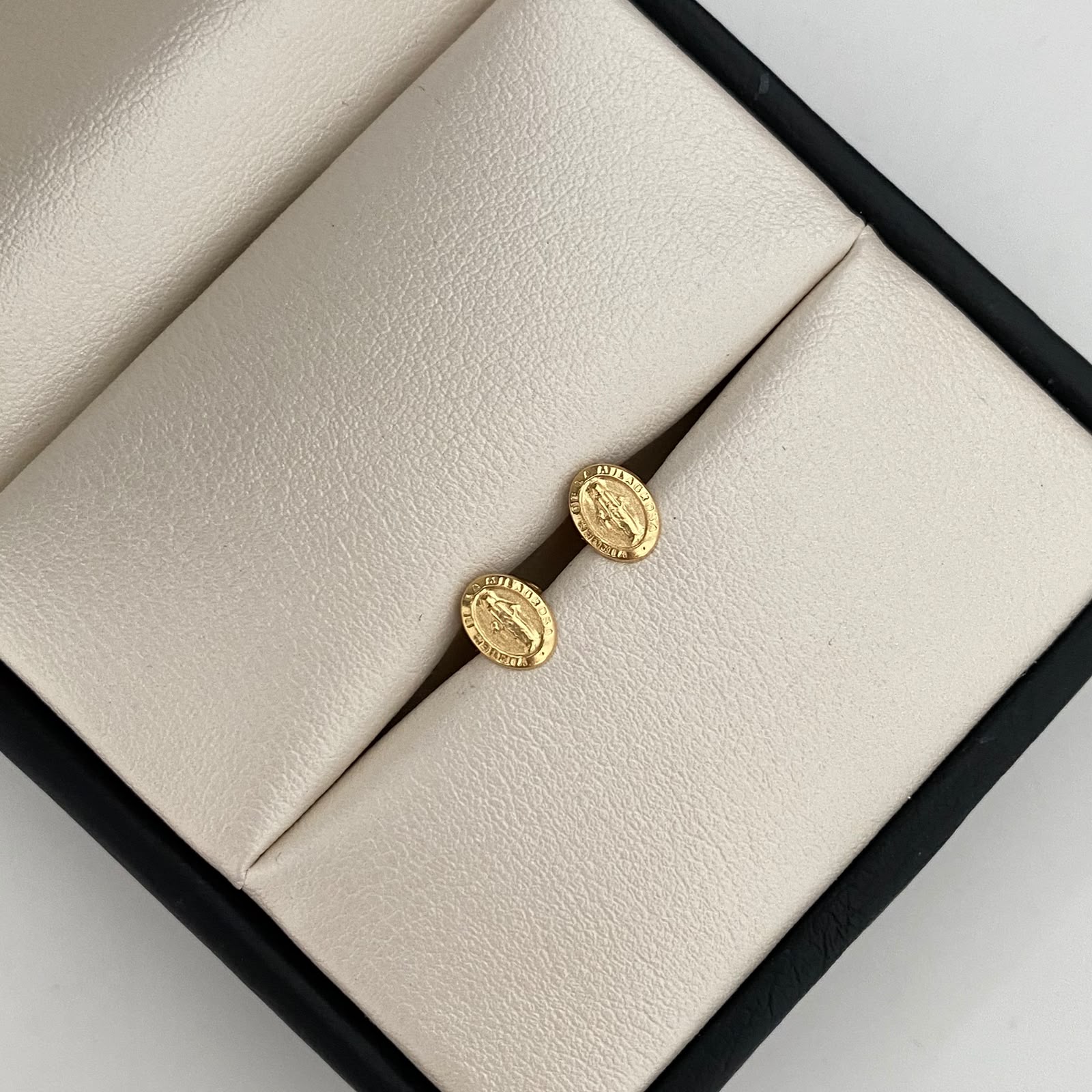 Topos Virgen Milagrosa Oro amarillo 18k 0,6 Gr / 5,5 mm