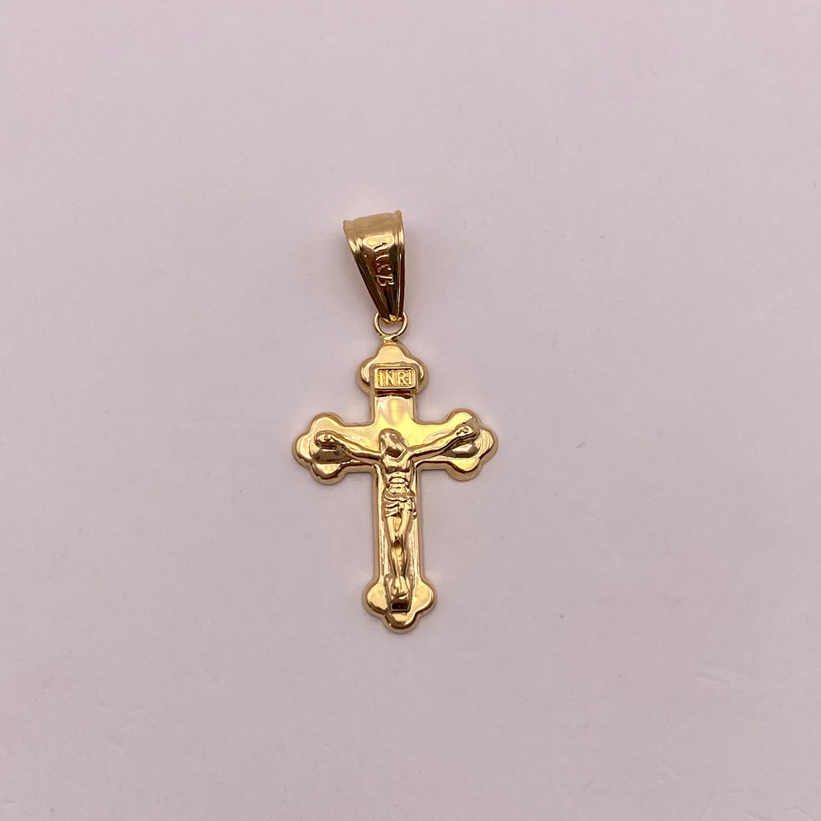 Dije Cruz cristo Oro amarillo 18k 1,42 Gr / 17,6 mm / 3,6 Cm