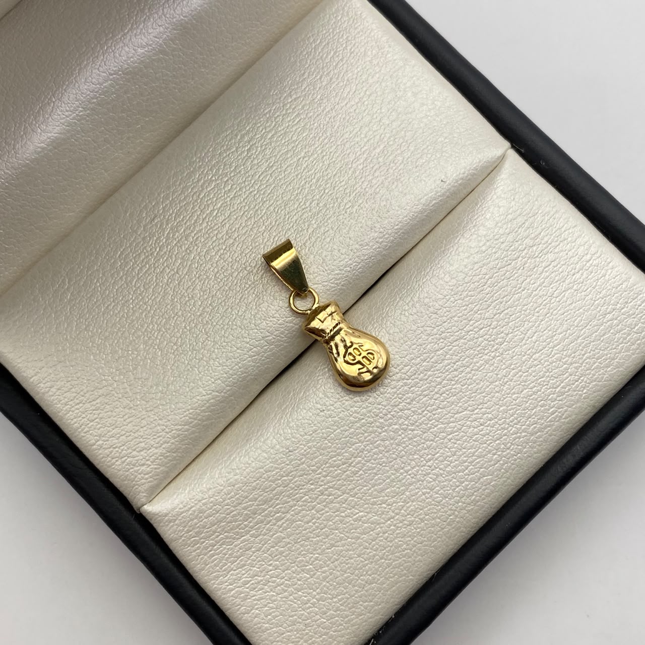 Dije bolsa dinero Oro amarillo 18k 0,6 Gr / 6,6 mm / 2 Cm