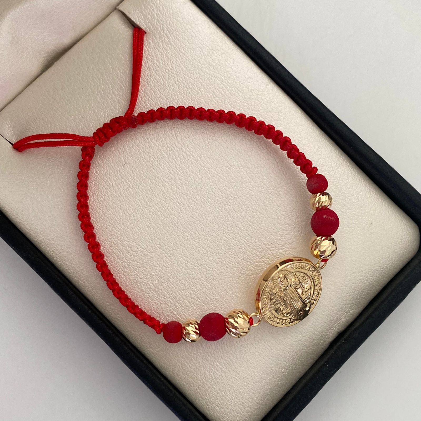 Pulsera tejida Herraje San benito bolas diamantadas 6mm 5mm Oro amarillo 18k 1,6 Gr