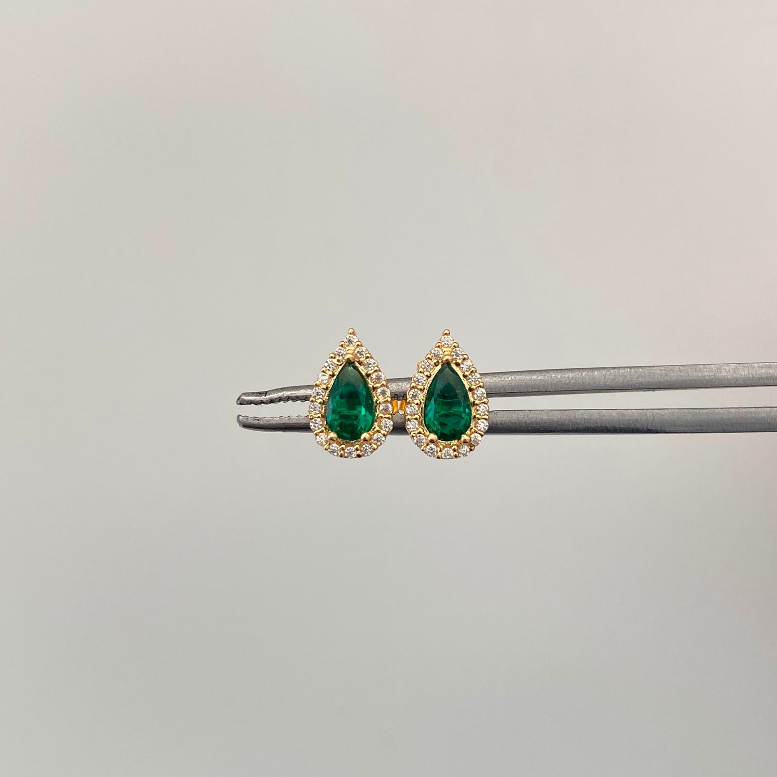 Topos Gota Casting Verde Oro amarillo 18k 1,05 Gr / 5,7 mm