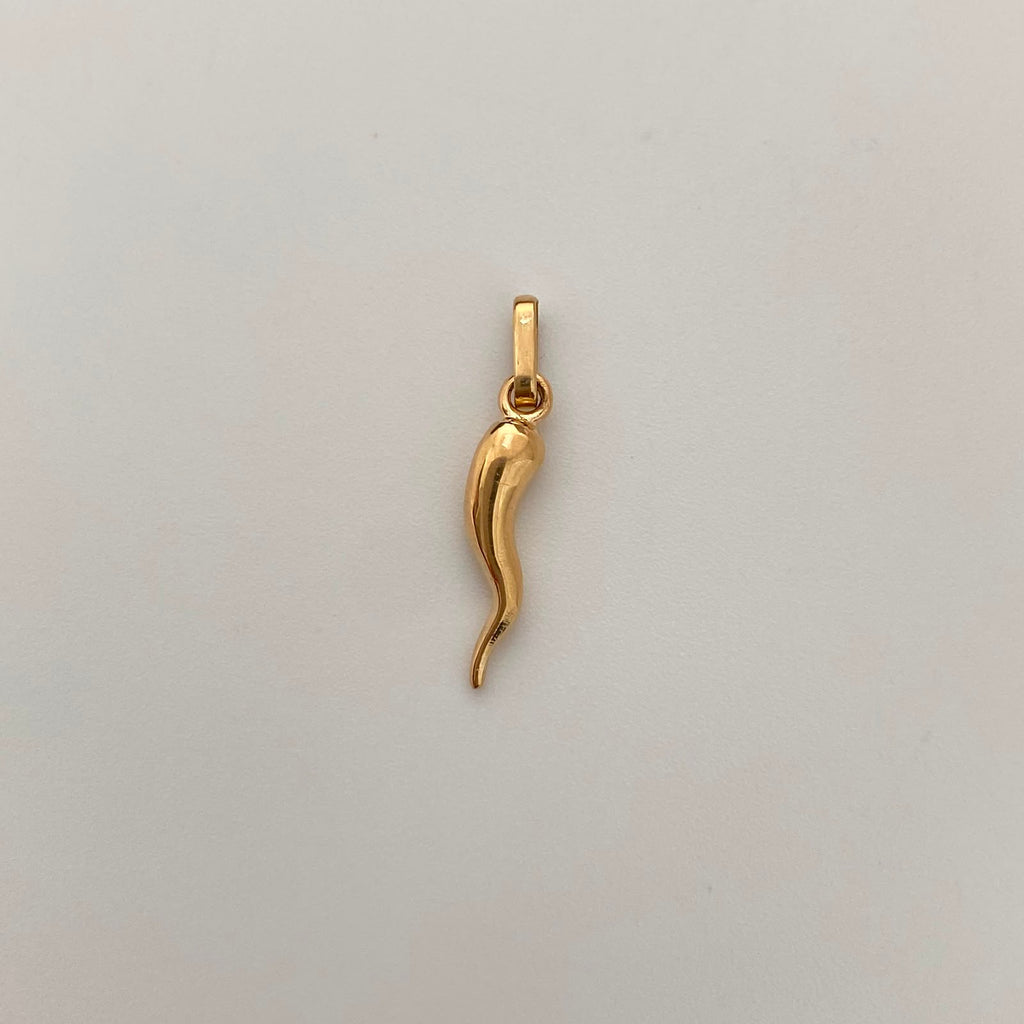 Dije Cuerno de la Abundancia Oro amarillo 18k 1,15 Gr / 3,8 mm / 2 Cm