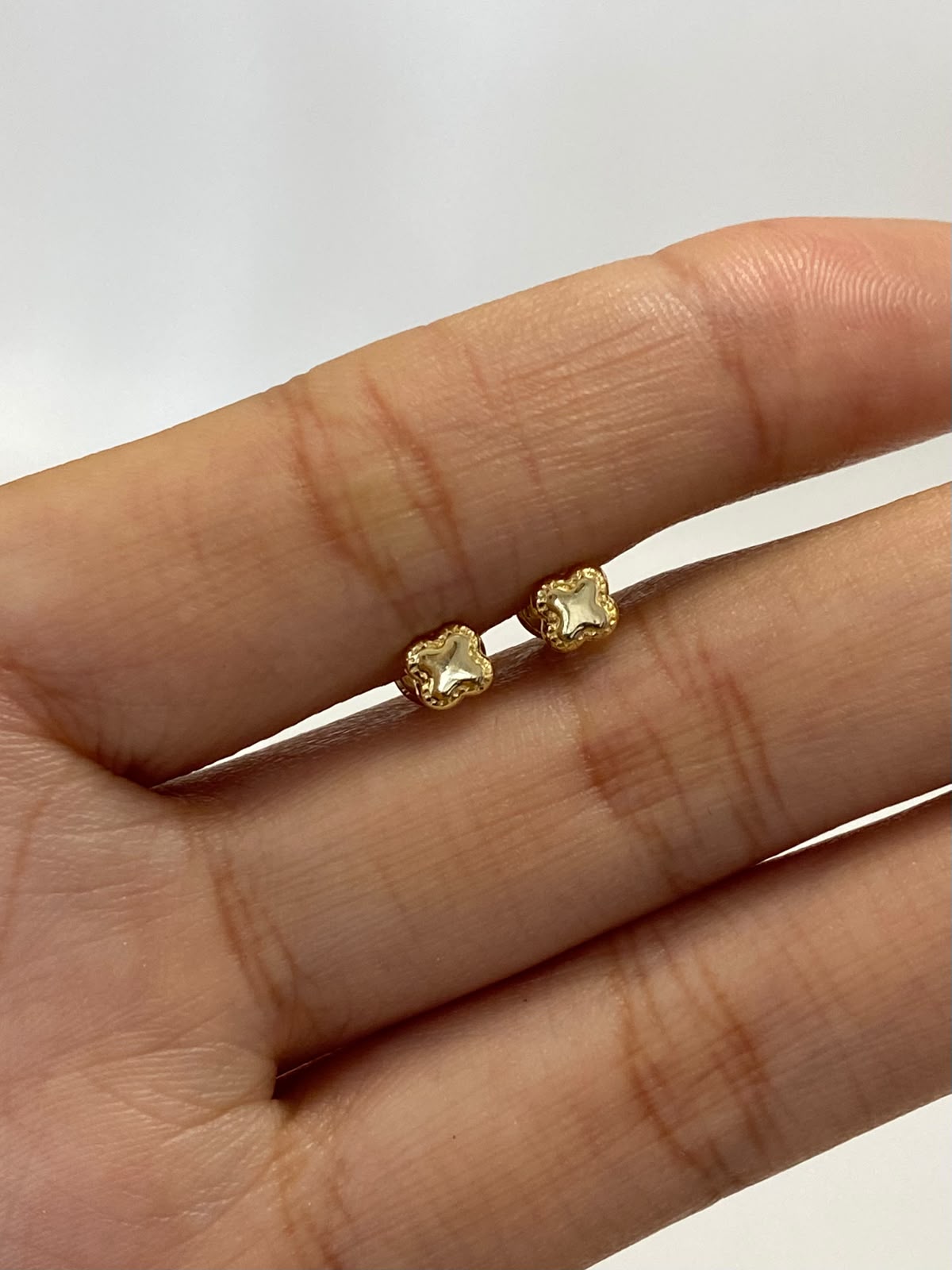 Topos trebol borde diamantado Oro amarillo 18k 0,4 Gr