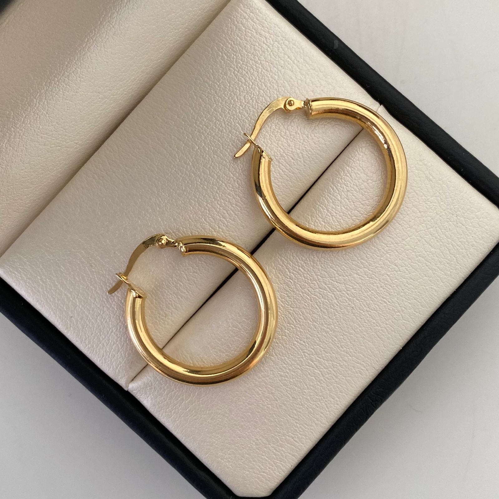 Candonga Lisa Oro amarillo 18k 3,05 Gr / 2,5 Cm