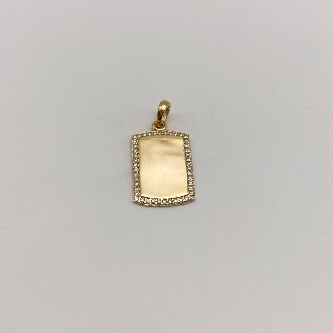 Dije Placa circon blanco Oro amarillo 18k 2,5 Gr / 12,9 mm / 2,8 Cm