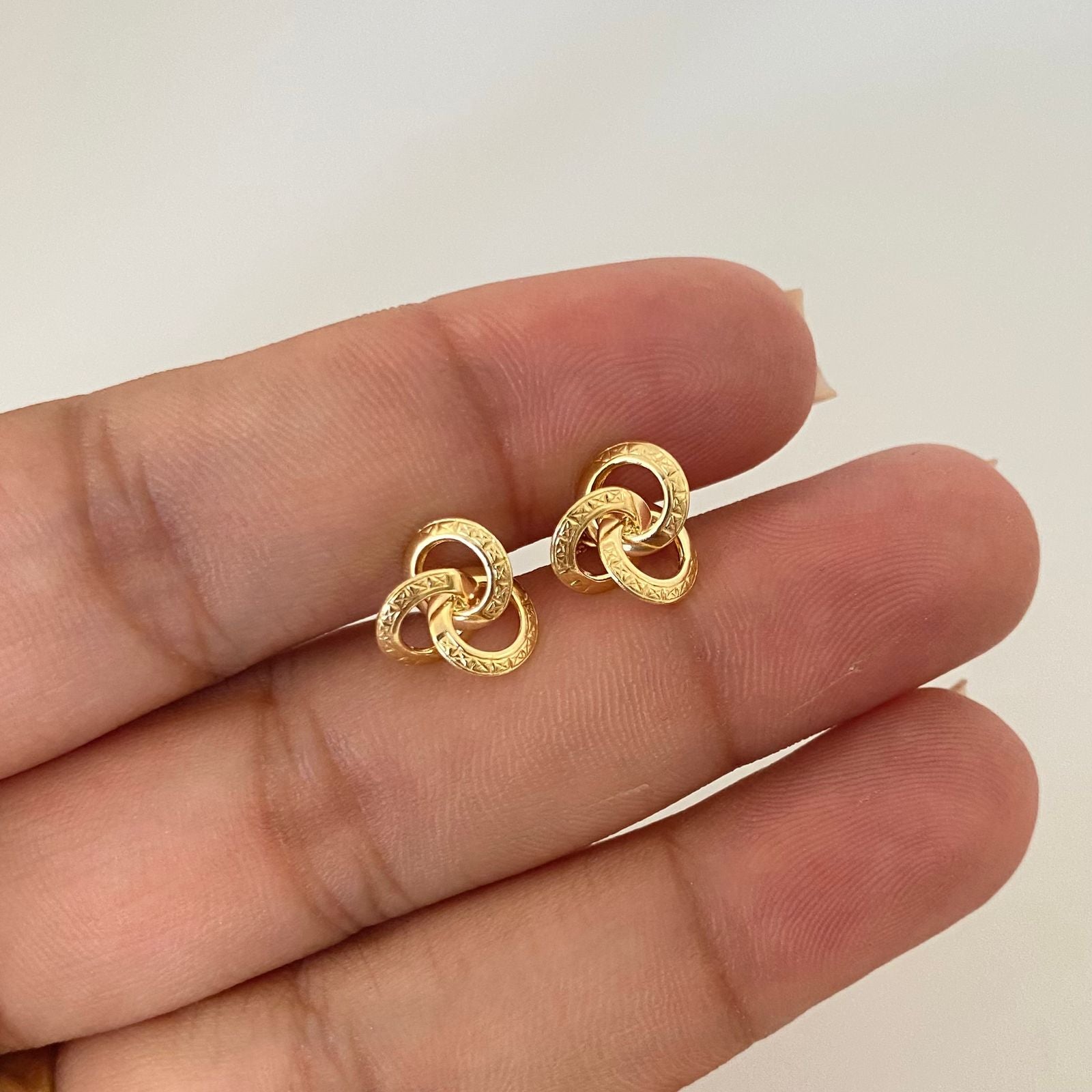 Topos nudo liso Oro amarillo 18k 0,85 Gr / 9,8 mm