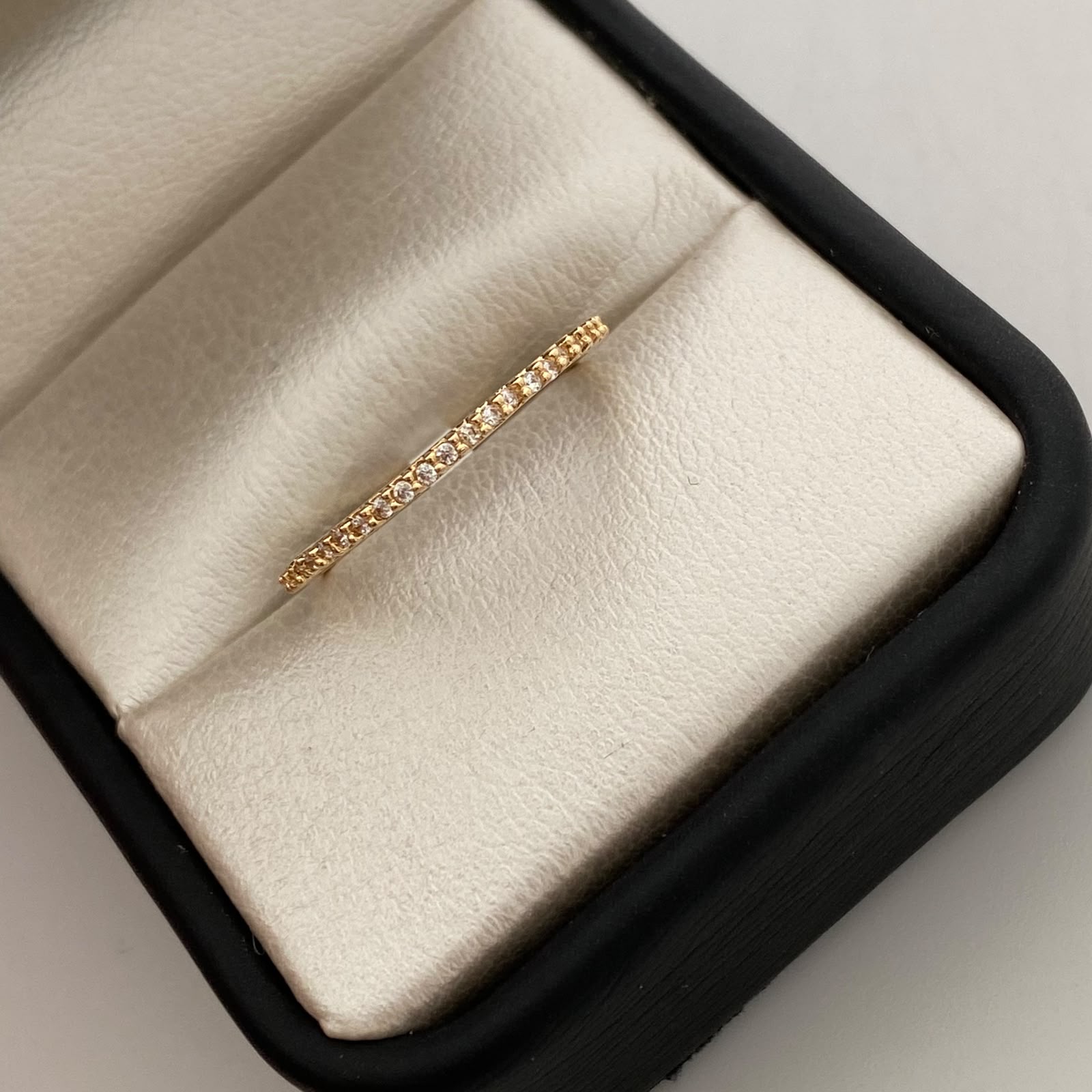 Anillo Churumbela Blanca Oro amarillo 18k / Talla 7 / 1 Gr / 1,3 mm