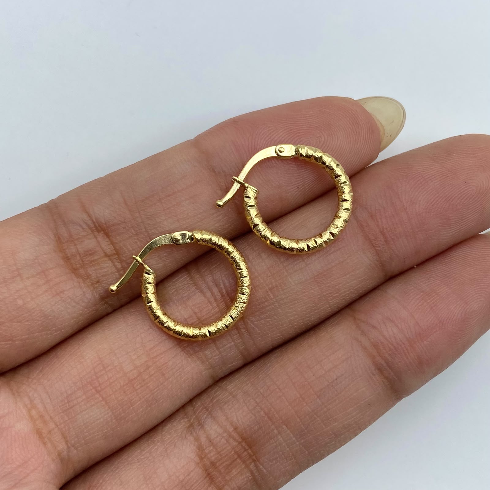 Candonga It diamantada  Oro amarillo 18k 1 Gr / 1,5 Cm