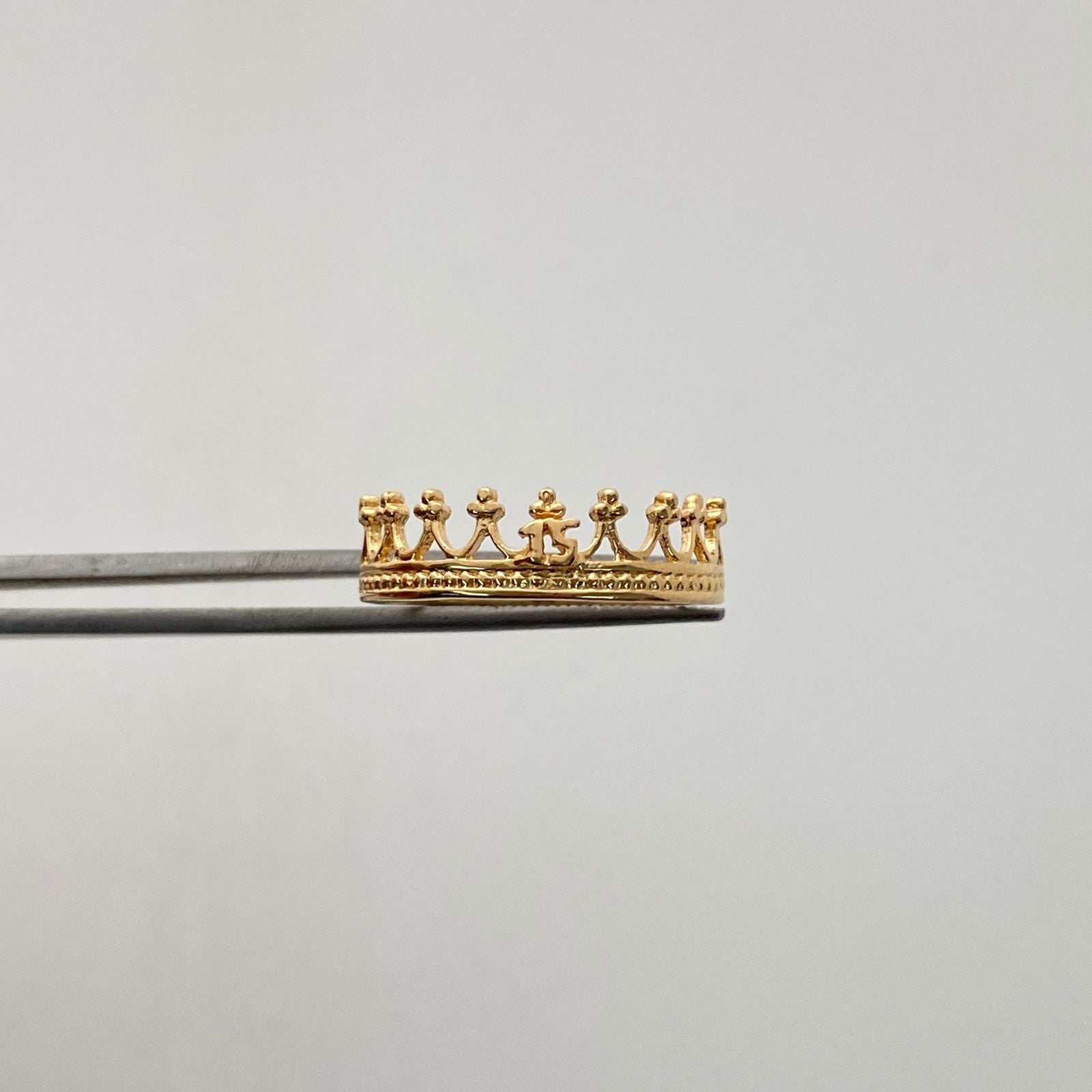 Anillo 15 Corona Oro amarillo 18k / Talla 7 / 1,55 Gr