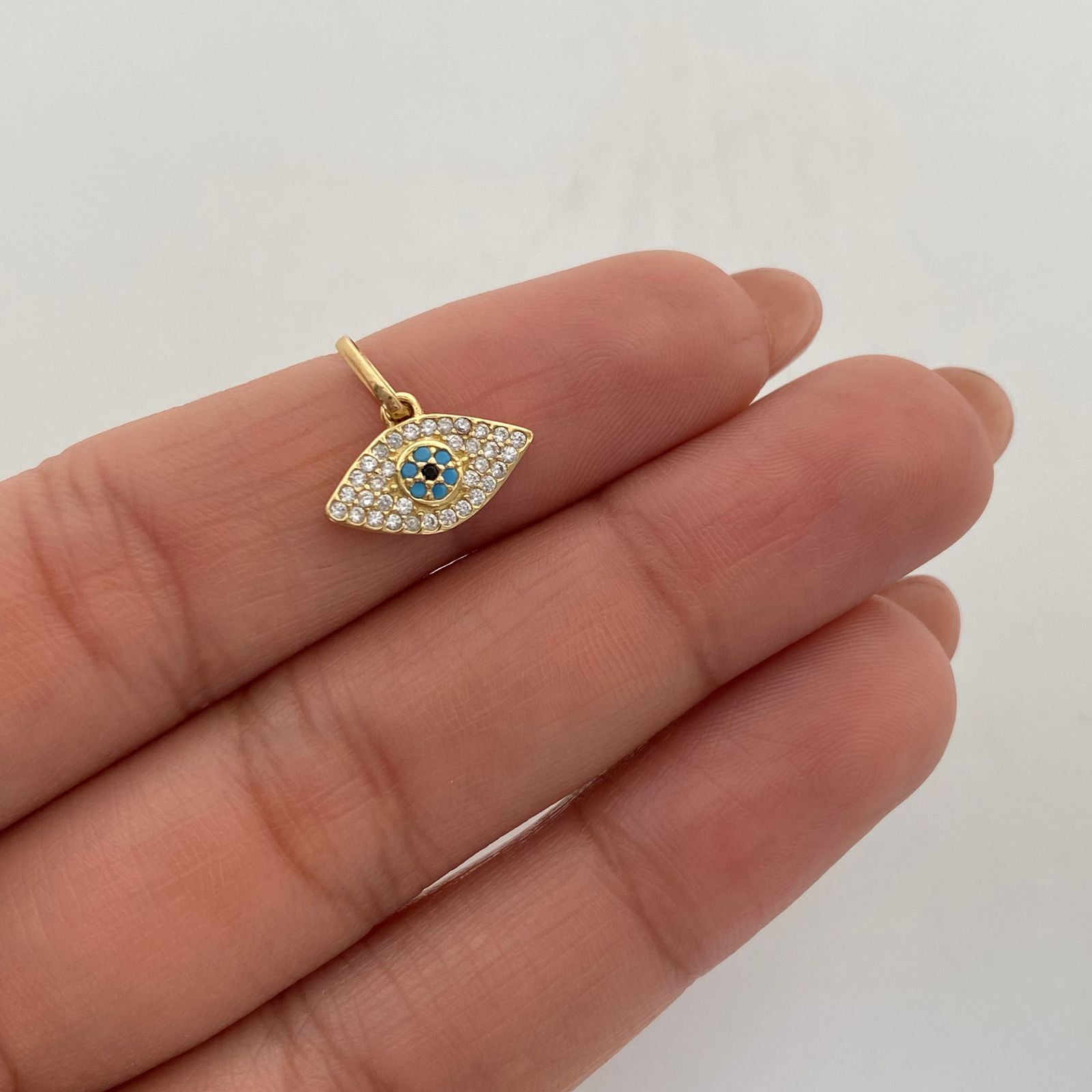 Dije Ojo Turco Oro amarillo 18k 1,1 Gr / 13,5 mm / 1,4 Cm