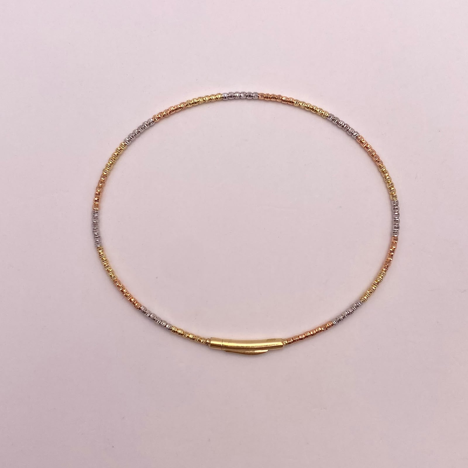 Aro It diamantado Tres oros 18k 2,09 Gr / 1,4 mm / 17,5 Cm