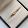 Anillo Solitario Oro amarillo 18k / Talla 5 1/2 / 2,55 Gr / 1,9 mm
