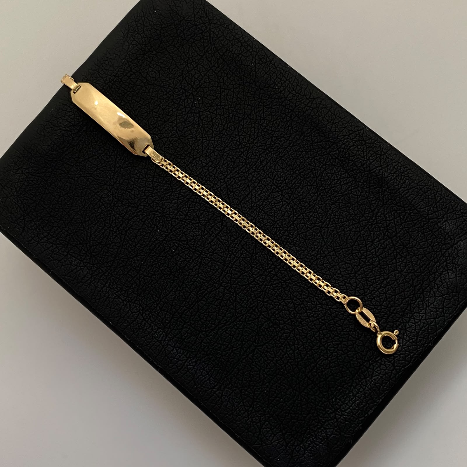 Pulso bebé It Placa Tejido Chino Oro amarillo 18k +1 / 2,5 Gr / 2,2 mm / 15 Cm