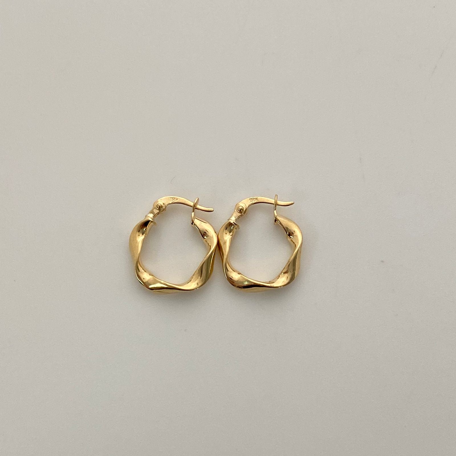 Candonga melcocha  Oro amarillo 18k 1,10 Gr / 1,5 Cm